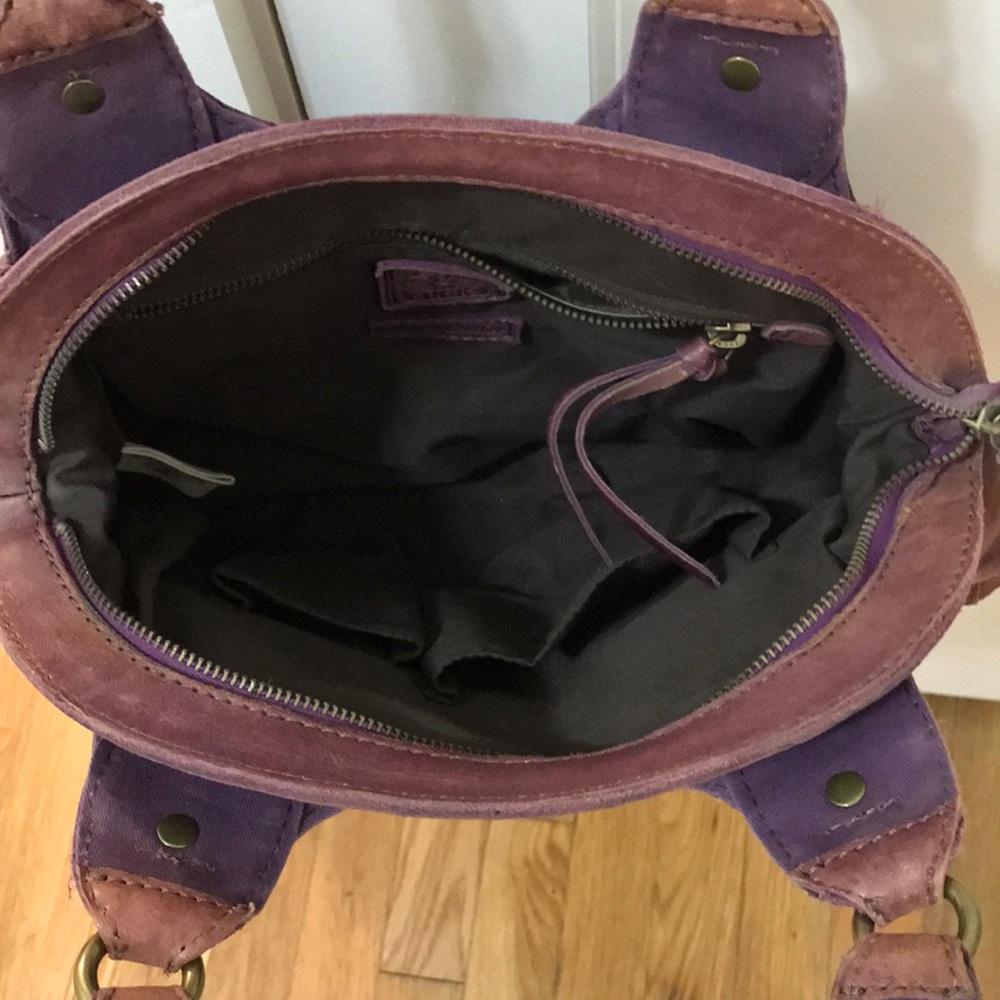 Lucky Brand Purple Shoulder Bag Purse - Picture 3 of 8